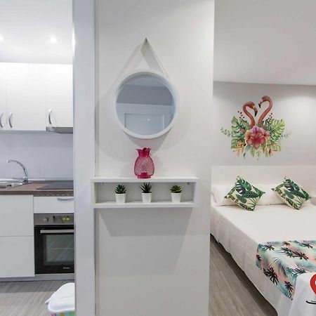 Roses Apartments Tropical Loft Vista Mar Lateral المظهر الخارجي الصورة