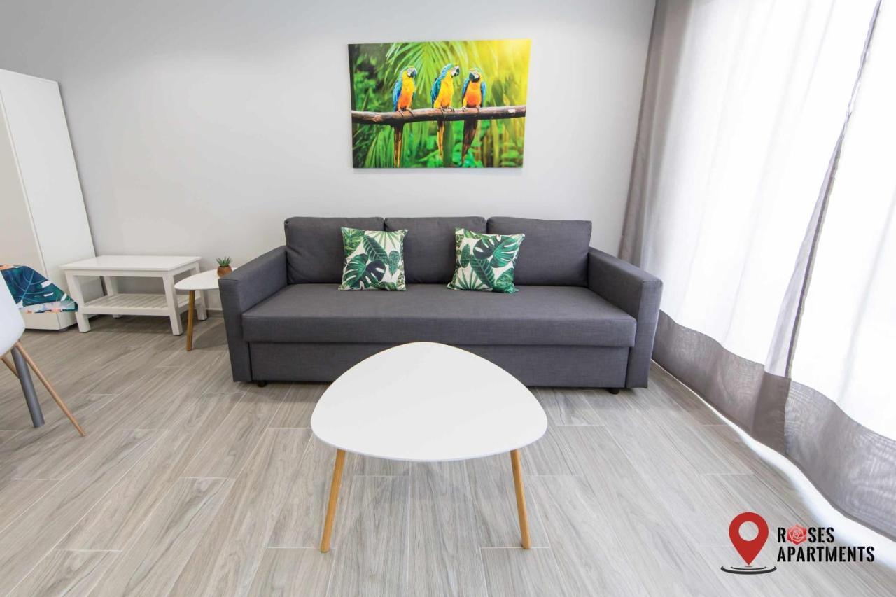 Roses Apartments Tropical Loft Vista Mar Lateral المظهر الخارجي الصورة