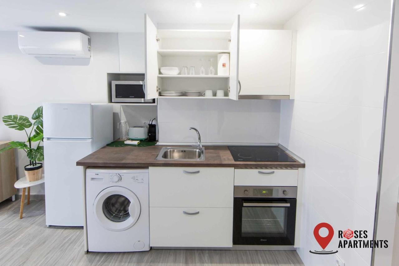 Roses Apartments Tropical Loft Vista Mar Lateral المظهر الخارجي الصورة